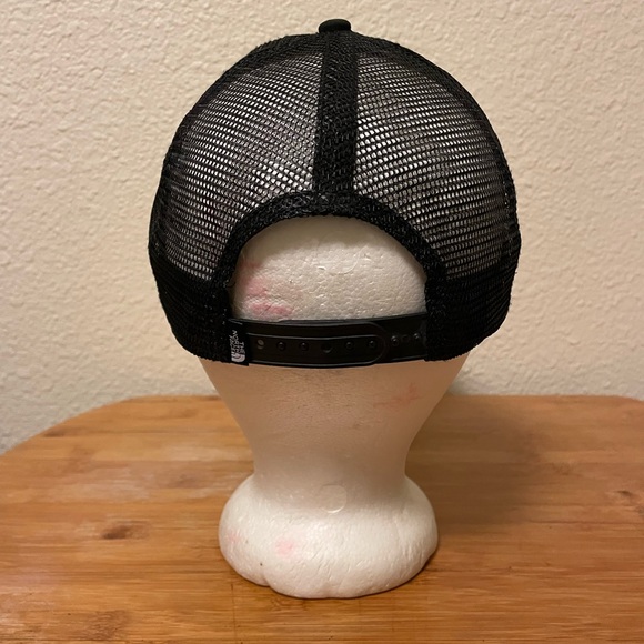 The North Face‎ base camp hat - Picture 3 of 6